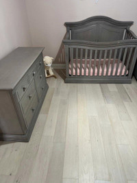 Convertible Crib and Dresser set