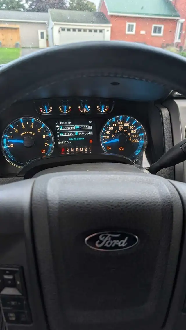 Ford F-150582838600378634244
