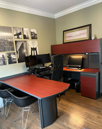 Large U shaped office desk