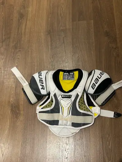 Bauer Supreme Shoulder Pads, View more