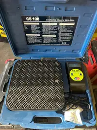 Refrigerant charging scale