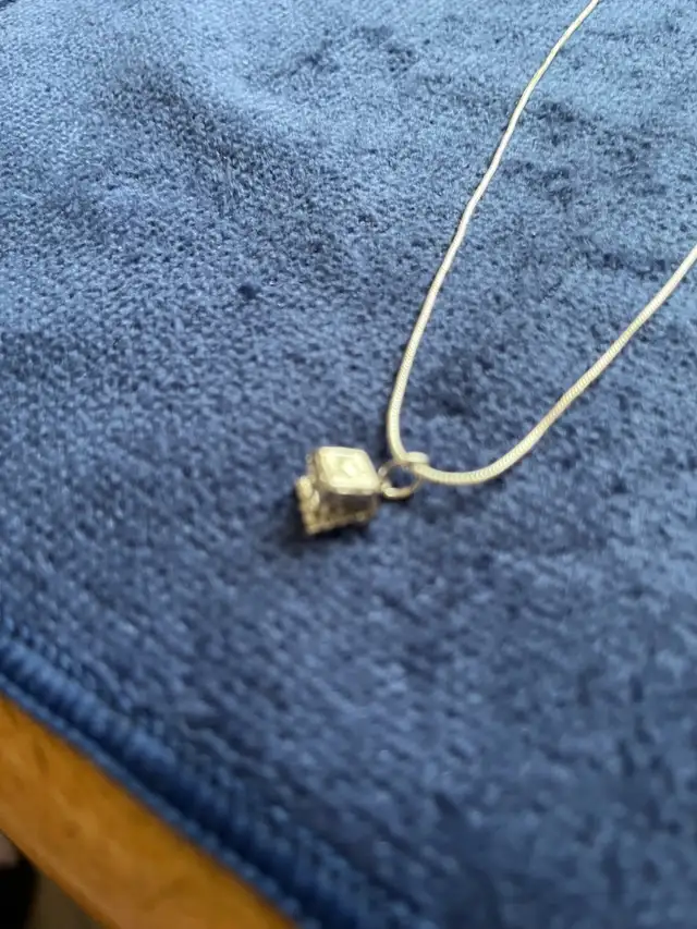 Silver Ring in a Box Necklace in Jewellery & Watches in Ottawa - Image 6