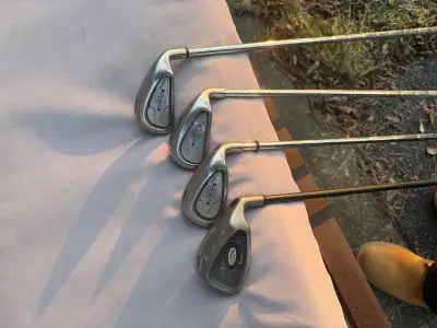 Classic Callaway irons 9i-6i, View more