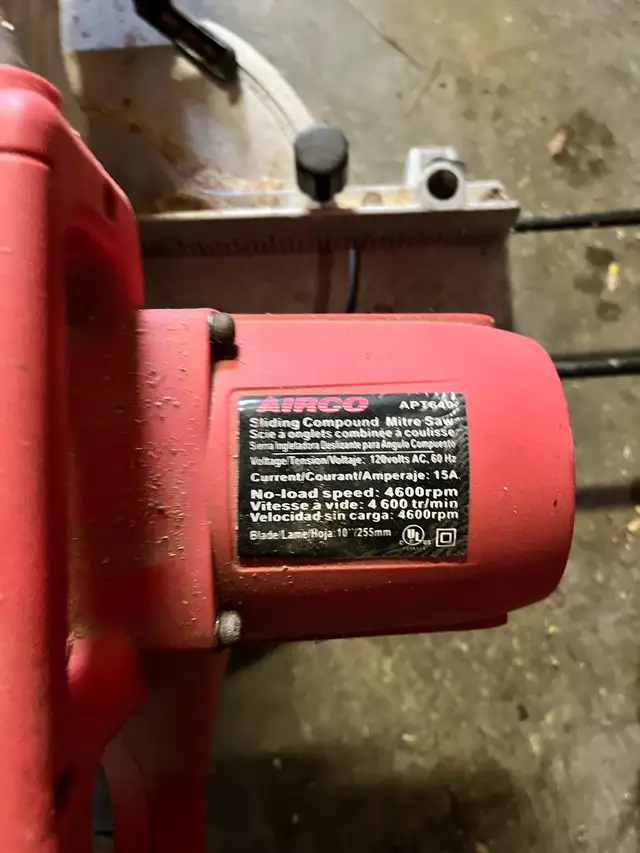 miter saw  for 20.00 in Garage Sales in Ottawa - Image 3