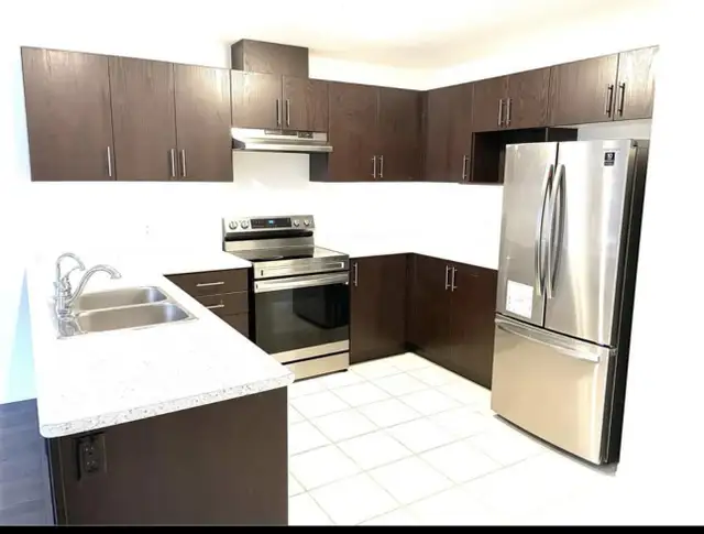 Room for rent only for girls in Room Rentals & Roommates in Kitchener / Waterloo - Image 7