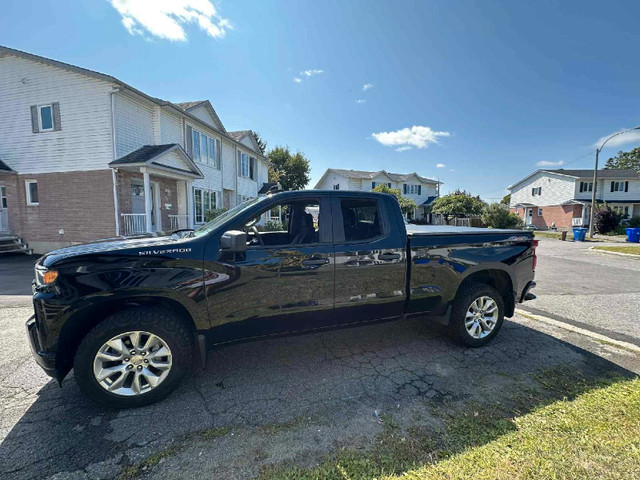 Chevrolet Silverado 1500 2020 in Cars & Trucks in Gatineau - Image 3