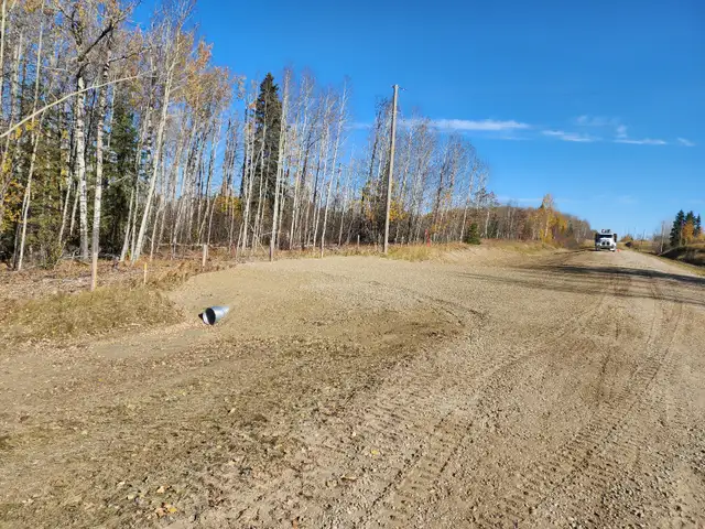 Gravel Driveways * Culvert & Approach *Acreage Development62863249867009127