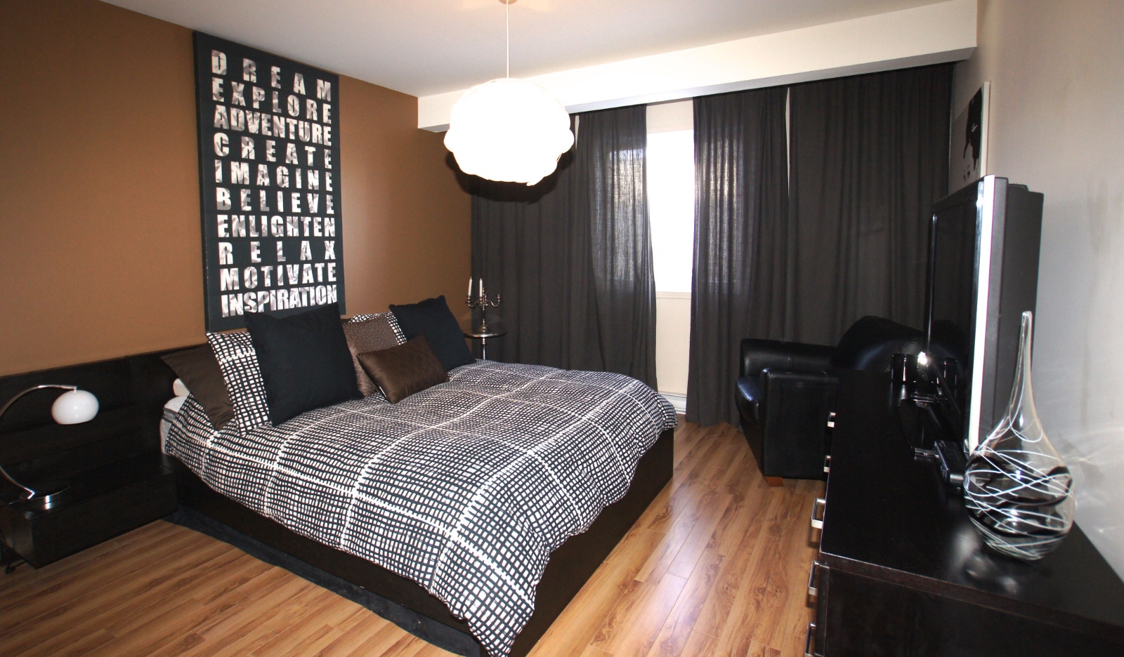 5 1/2 a louer, st-hubert, ascenseur privé — photo 2