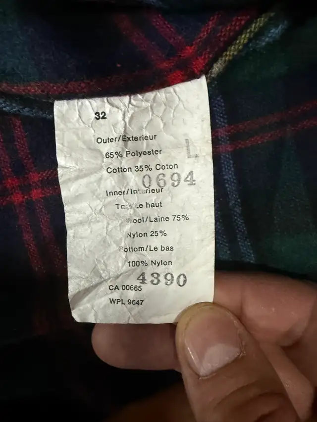 Vintage Eddie Bauer Men’s Parka Plaid Lined Full Zip Size Large in Men's in Calgary - Image 6