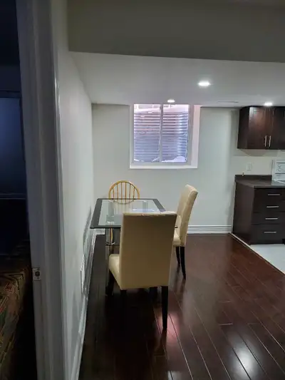 1 Bedeoom available for 2 people Sharing in basement