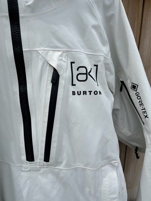Burton AK Velocity Gore-Tex 2L Anorak Jacket- Size Medium in Snowboard in Calgary - Image 3