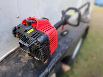 Hyper Tough H2510 Weedwacker 25cc Curved Shaft Homeowners Tool, View more