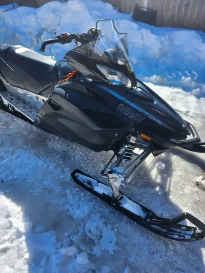 EXCELLENT CONDITION. DON'T WASTE TIME LOOKING AT BEATERS. Mint 2012 Vector LTX 136 1049cc 4 stroke *...