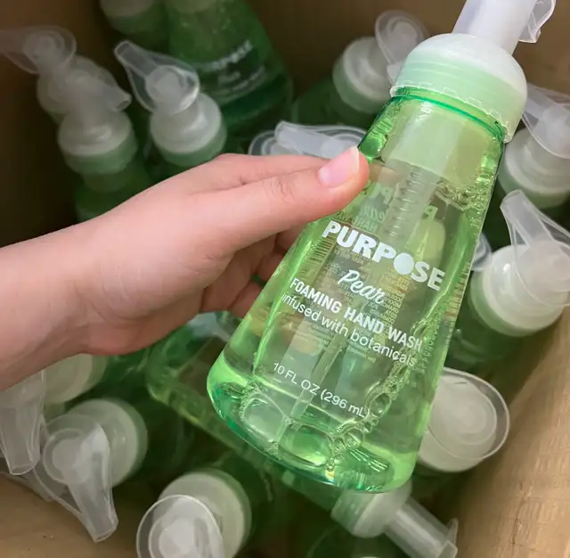 Purpose Pear Foaming Hand Wash in Bathwares in Oakville / Halton Region - Image 2