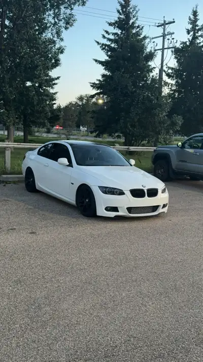 Up for sale is my beloved 335i msport 6 speed manual. I’ve owned it for about a year and due to unfo...