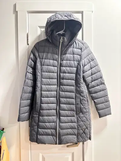 EUC Michael Kors Packable Down Fill Womens Jacket (medium), View more
