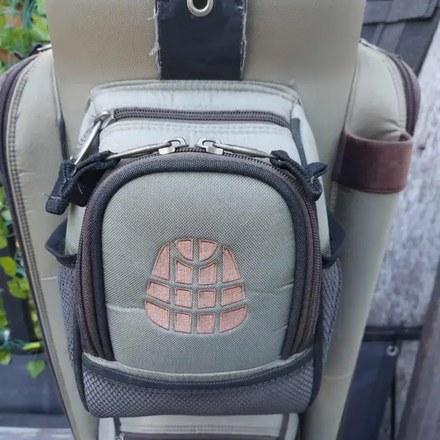 Great Divider Pro 9.0 Cart Golf Bag - $40.00 in Golf in Belleville - Image 6