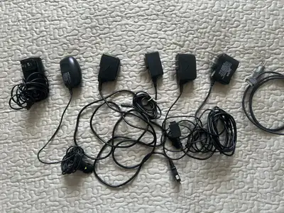 These are 5 each. Sony ericsson Standard Charger OST-13 LG ac adapter TA-P01WN LG STA-P52WS Nokia to...