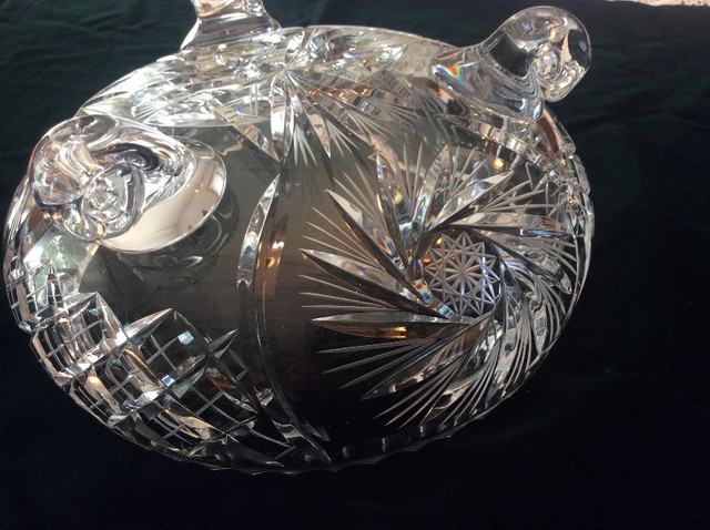 Vase Crystal véritable dans Art et objets de collection  à Longueuil/Rive Sud - Image 3