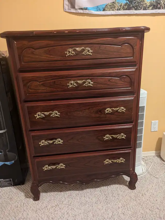 Bedroom Suite in Dressers & Wardrobes in Cranbrook - Image 2