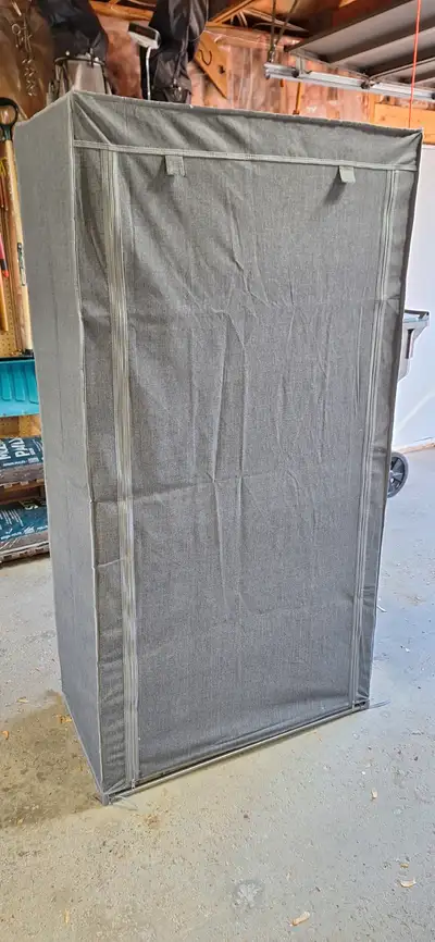 Type A Ease Freestanding Wardrobe with Cover & 2 Shelves#068-150, Voir plus