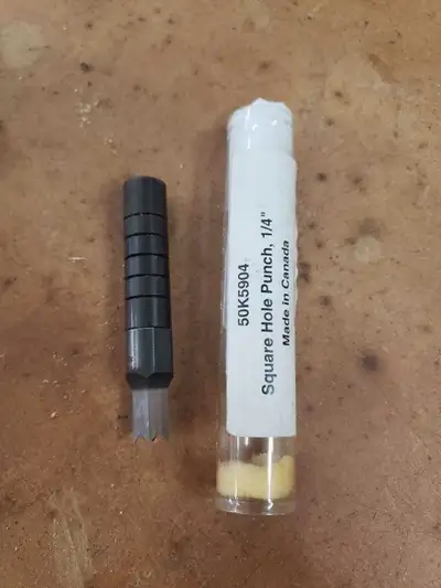 Poincon trou carré 1/4 pour le bois  et cone d affutage, View more