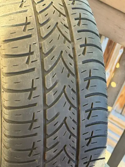 4 summer tires of size: 185 60R14 with good tread
