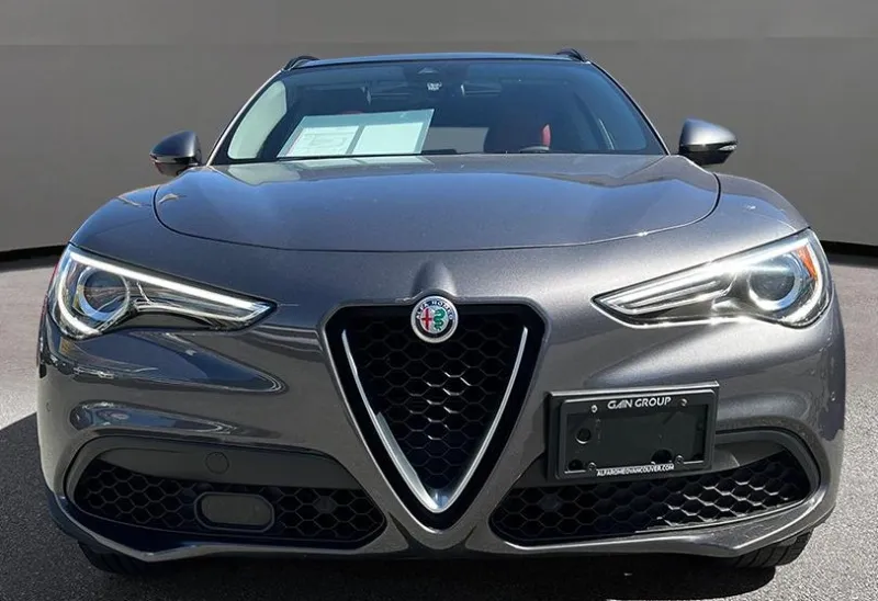 2018 Alfa Romeo Stelvio AWD Sport