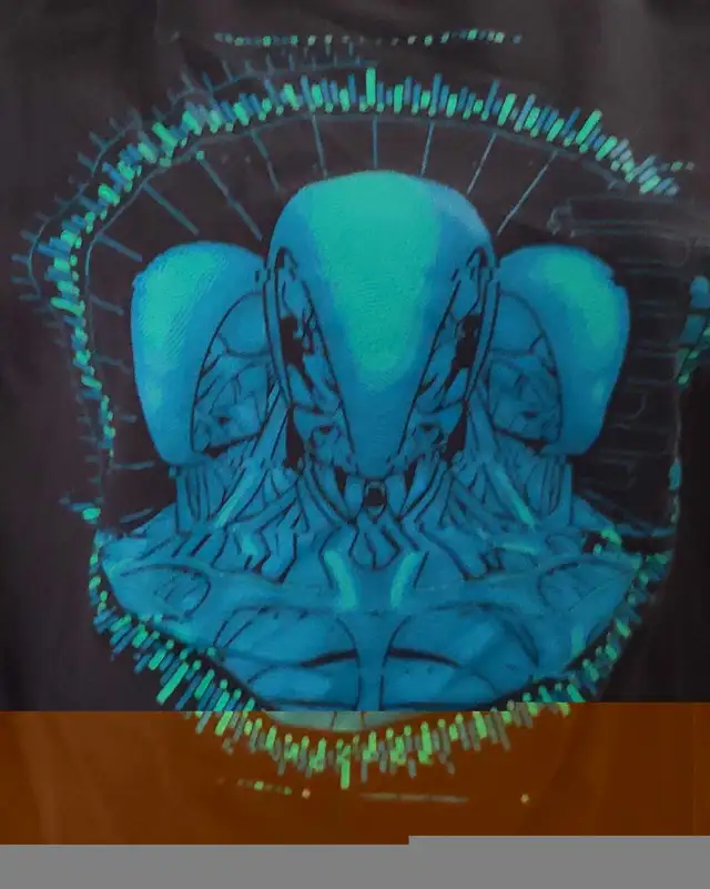 Size Small "Westworld" HBO Sci-Fi TV Series T-shirt in Men's in London - Image 5