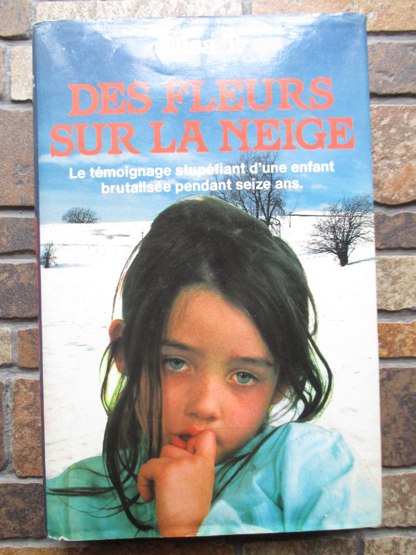 Livre "Des fleurs sur la neige" d'Elisa T. dans Essais et biographies  à Longueuil/Rive Sud
