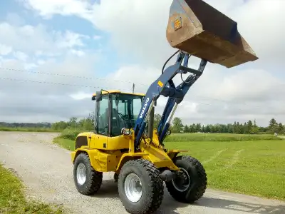 Like new. 2019 Volvo wheel loader 3350 original hours Automatic grease system Hydraulic Quick attach...