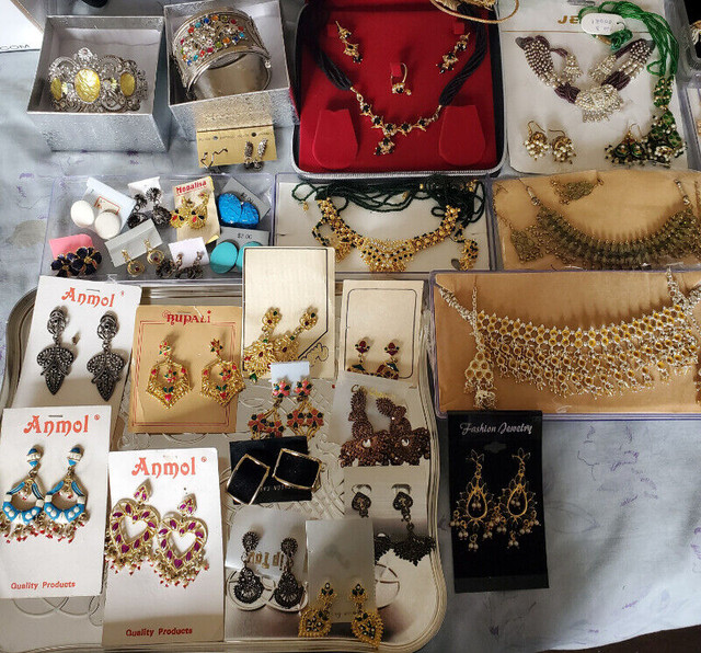 Jewelery and Bindis in Jewellery & Watches in Mississauga / Peel Region - Image 2