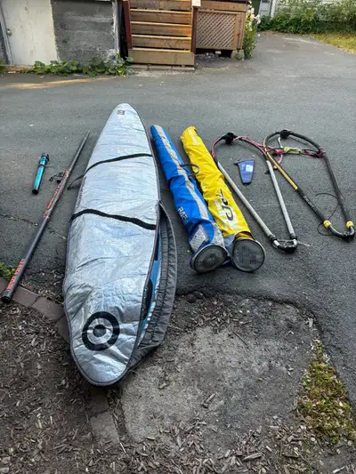Full windsurf set up: Board - Xantos F2 133L and board bag 2 sails - Neilpryde RAF Jet 6.4m and 7.2m...