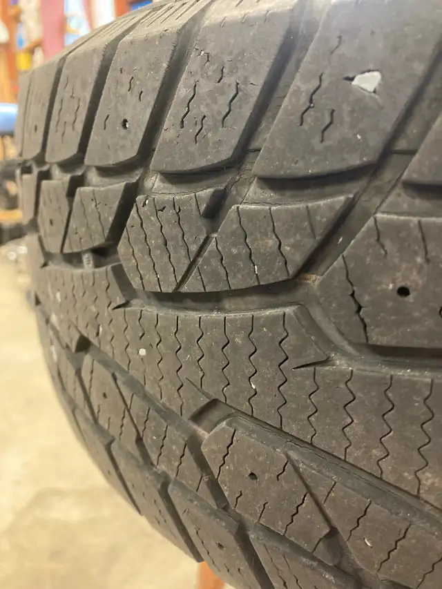 215/60R/16 in Tires & Rims in St. John's - Image 3