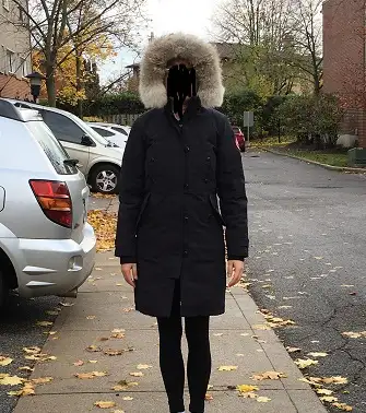 Authentic - Women Canada Gooses Kensington Parka Jacket in Women's - Tops & Outerwear in City of Toronto - Image 9