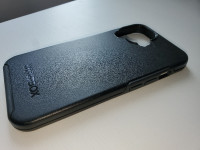 Otter Box case for iPhone 13 / iPhone 13 Pro