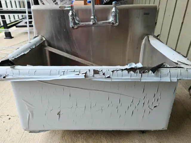 Stainless sink and faucet in Plumbing, Sinks, Toilets & Showers in Calgary - Image 5