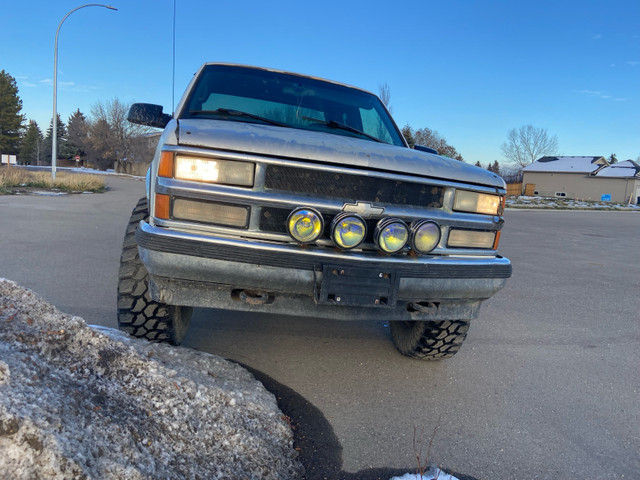 98 gmc obs  in Cars & Trucks in Calgary - Image 3