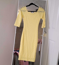Yellow dress size S