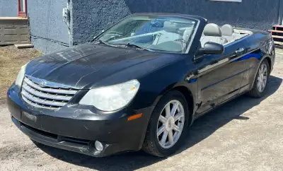 Specs: 102,250 Kms, FWD, 3.5l V6, 2 Door, 6 Speed Automatic, Heated front seats, CD/DVD/SAT/MP3/AUX/...