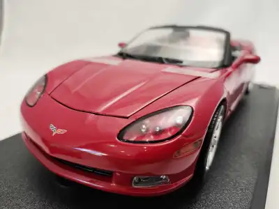 Chevrolet Corvette C6 Convertible Red Chrome Wheels 1:18 Diecast, View more
