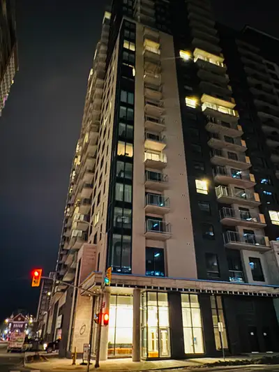 Luxury studio available at 180 George St (Claridge Royale), located in the heart of ByWard Market. A...