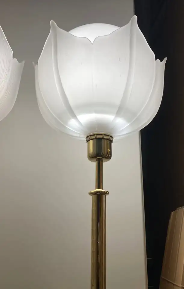 2 Mid Century 80s Table Lamp Set with Opaque Murano Glass Globe in Indoor Lighting & Fans in City of Montréal - Image 9