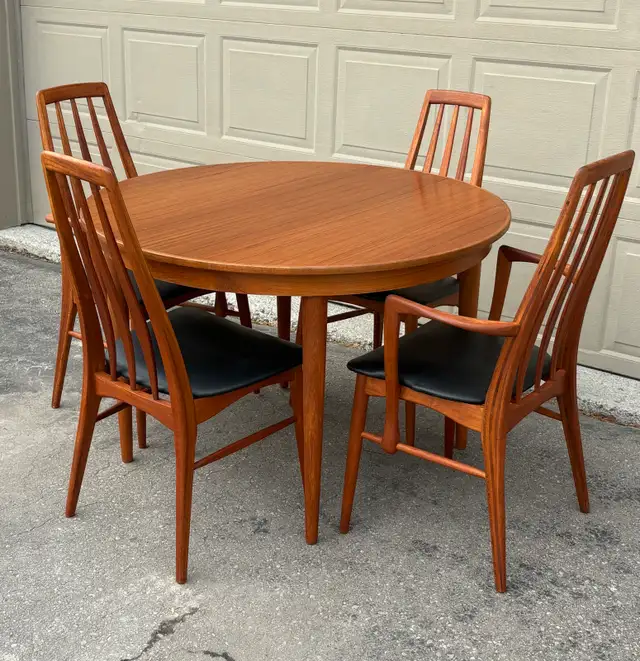 Teak Danish Niles Koefoed “Eva”!Dining Chairs  in Dining Tables & Sets in Oshawa / Durham Region - Image 2