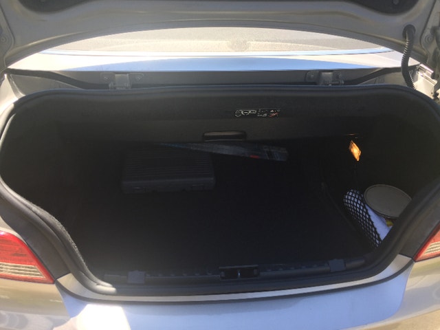 BMW 128i CONVERTIBLE 2011 (manuelle 6 vitesses) — photo 2