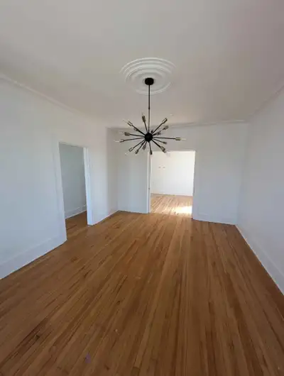 Grand logement 4 1/2 à louer à Shawinigan G9N 2K9, au 3e étage