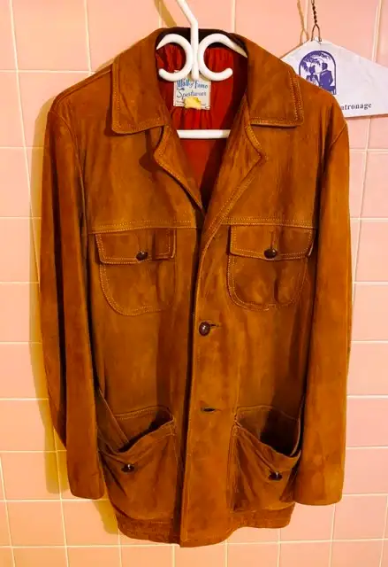 Vintage 70s Brown Suede Field Jacket Belted Safari Style Men's in Men's in City of Toronto - Image 7