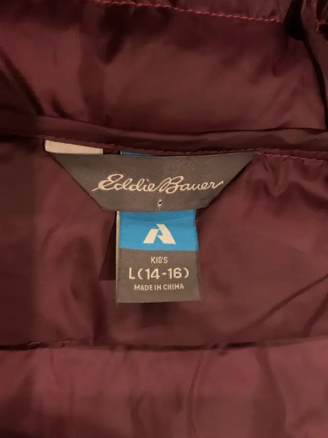 Eddie Bauer Girl’s Down Puffer Jacket - Size L (14-16) in Kids & Youth in Ottawa - Image 6