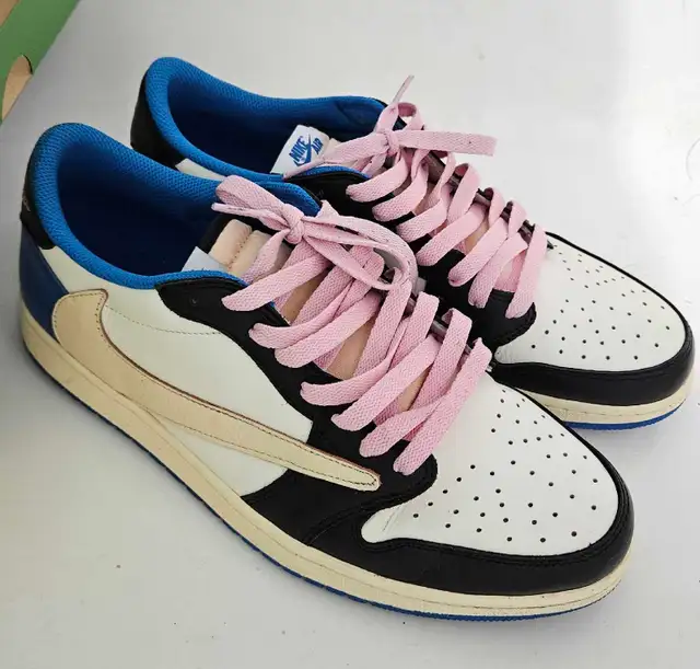 US 12, Air Jordan 1 Low Travis Scott Fragment (DM7866-140) | in Men's Shoes in City of Montréal - Image 5