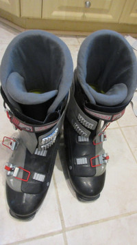 Nordica ski boots shoe size 14